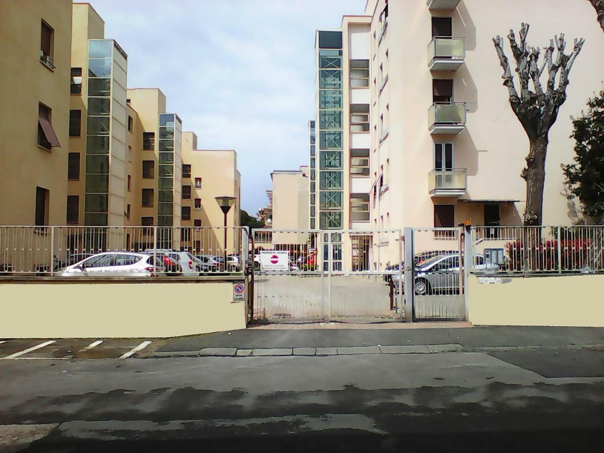 Accademia Apartment Livorno Exterior photo